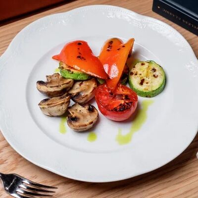 Овощи гриль в Болконский по цене 465 ₽