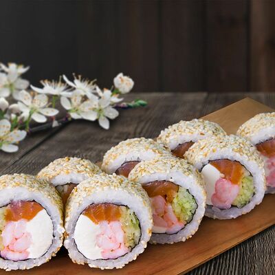 Сливочный ролл с креветкой в Вкусные Суши Premium по цене 670