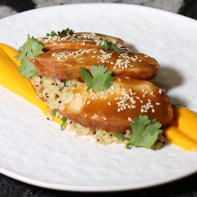 Филе куриное с киноа и бататом в Дебют по цене 870 ₽