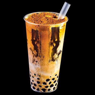 Молоко с черно-белой тапиокой и черным сахаром в Фо вьет по цене 480 ₽