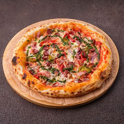 Пицца Кальяри в Cosmo пицца пучча по цене 950 ₽