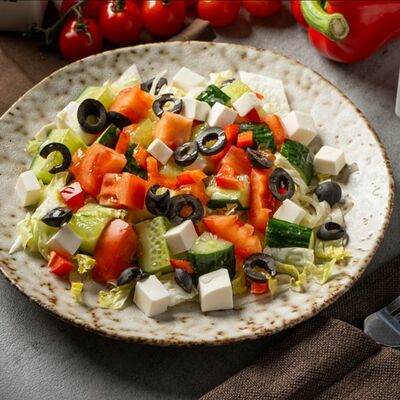 Греческий в Ок-сарой по цене 350 ₽