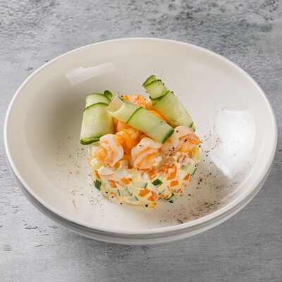 Оливье с креветками в Ресторанчик по цене 620 ₽