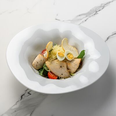 Цезарь с индейкой в стиле Bruni в Bruni Prosecco Bar по цене 990 ₽