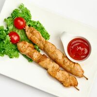 Веселая гусеница (куриный шашлычок) в Мисти Парк