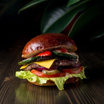 Бургер Вегас в Happy burger day по цене 690 ₽