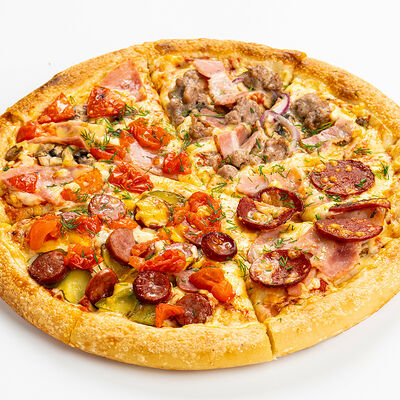 Пицца Великолепная четверка фирменная в 2 Берега по цене 975 ₽