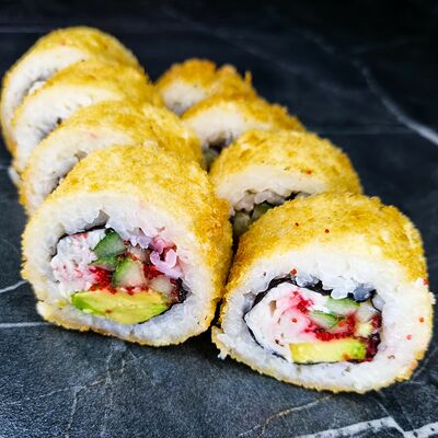 Жареный ролл Кани темпура в Sushitop по цене 365 ₽