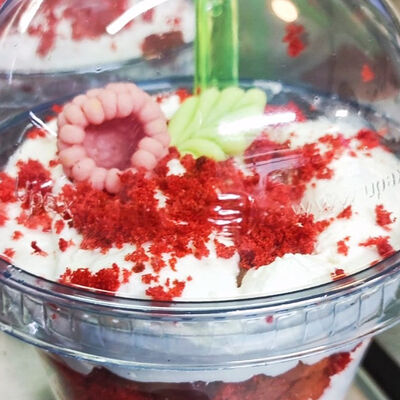 Трайфл Малиновый Красный бархат в Дока пицца по цене 230 ₽