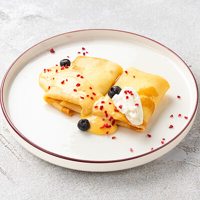 Блинчики с юдзу и кремом маскарпоне в Шоколадница по цене 490 ₽