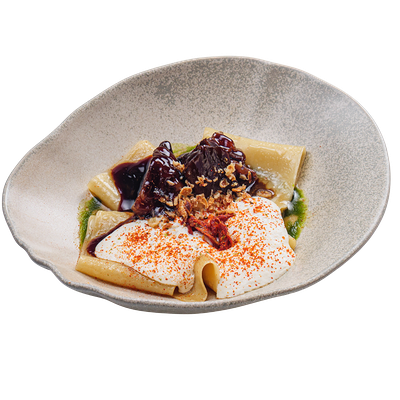 Бешбармак с запеченной говяжьей щечкой в ИТЛЕ Стейк-кафе Halal по цене 1140 ₽