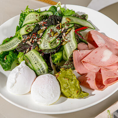 Большой фермерский завтрак в М2 Органик Клуб Патриаршие по цене 860 ₽