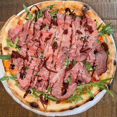 С ростбифом (33 см) в Kano по цене 1720 ₽