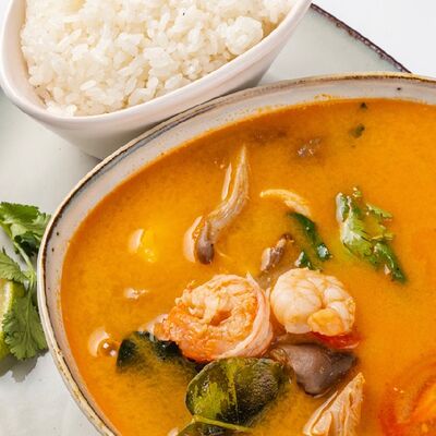 Том Ям с морепродуктами в Khaan baikal по цене 680 ₽