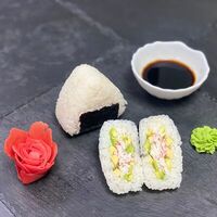 Онигири с крабом в ОРИГАМИ