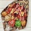 Мужской букет с колбасками, сырами и рыбкой в Fantazybuket по цене 3500