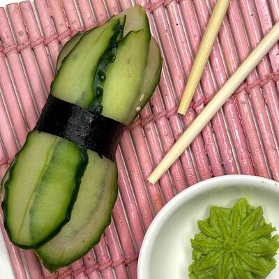 Суши Огурец в Barbara Пироги/Пицца/Роллы по цене 190 ₽