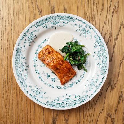 Стейк из лосося в Портер по цене 1300 ₽