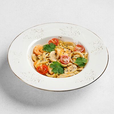 Удон с морепродуктами в соусе том ям в Пиццафабрика по цене 560 ₽