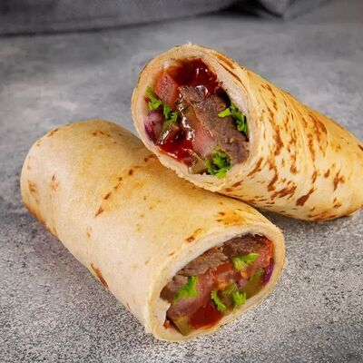 Комбик Грузия с говядиной в КОМБИНАТ шаурма и стритфуд по цене 256 ₽