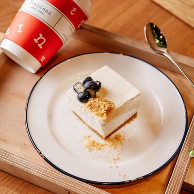 Чизкейк Italiani в Italiani по цене 295 ₽