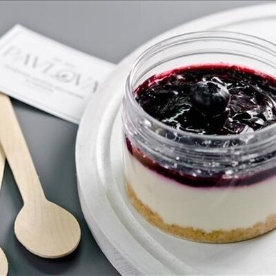 Чизкейк Черника в PAVLOVAA по цене 479 ₽