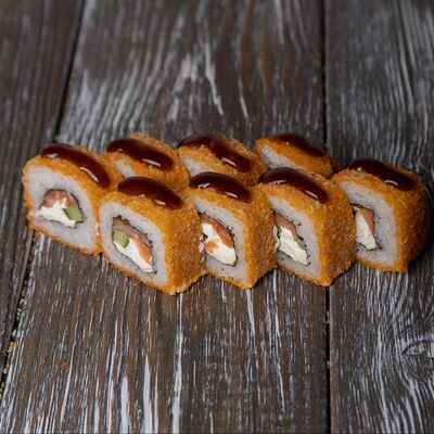 Ролл Филадельфия жареный в CHILLI по цене 710 ₽