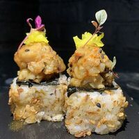 Идзу в Tobikko Sushi