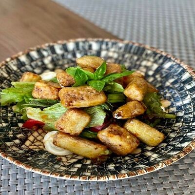 Хрустящий баклажан с творожным сыром в LaВеранда по цене 640 ₽