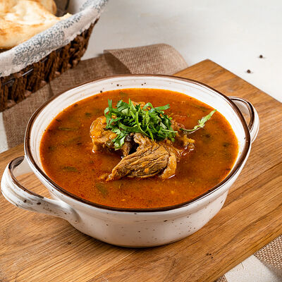 Харчо в Ресторан Батони по цене 640 ₽