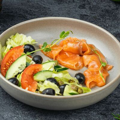 Салат Семужный с каперсами и маслинами в Щепка по цене 630