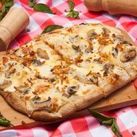 Грибы и Пармезан в Perotti Pizza