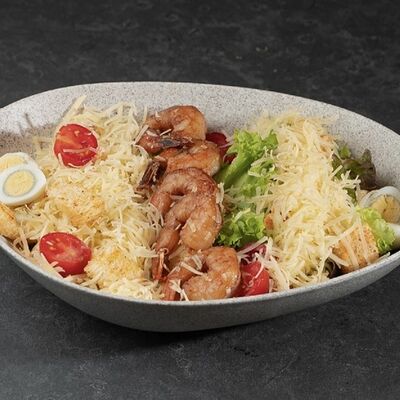Цезарь с креветками в Много Мяса по цене 589 ₽