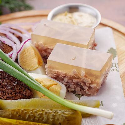 Холодец из говядины в Сандуны Урал по цене 920 ₽