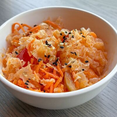 Салат из грибов гребешков в Хлеб и горчица по цене 170 ₽