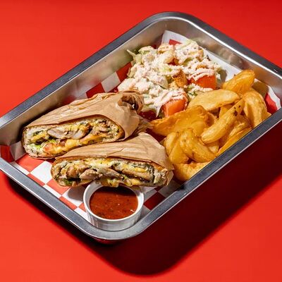 Поднос с гриль-чизом в Yolo по цене 1440 ₽