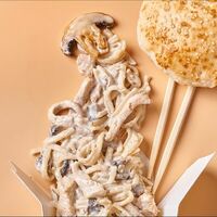 Лапша с курицей и грибами в Cheddar Pizza