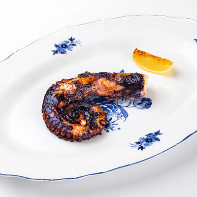 Осьминог на гриле в Osteria Amici по цене 1690 ₽