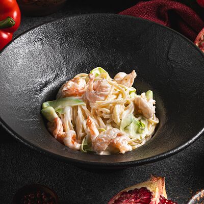 Паста с креветкамив Алазани по цене 4000 ₸