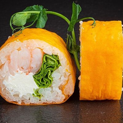 Ролл с креветкой в маменори в Art Sushi по цене 16 р.