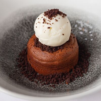 Шоколадный фондан в Leto по цене 830 ₽