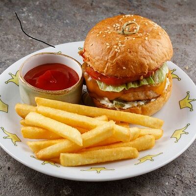 Моко-бургер с курицей в Баклажан в ТЦ 