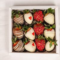 Коробочка вкусной клубники в настоящем бельгийском шоколаде №6 в Не Малина