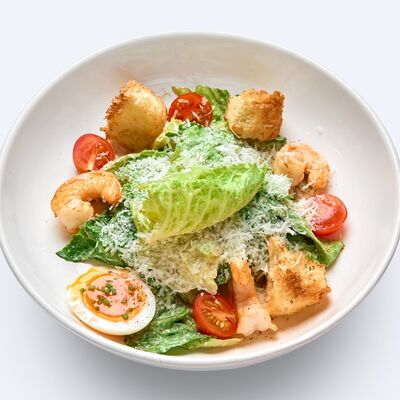 Салат Цезарь с креветками в Drunken duck pub по цене 890 ₽