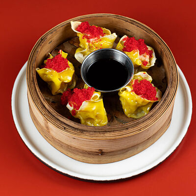 Димсамы с тигровыми креветками в Pong по цене 793 ₽