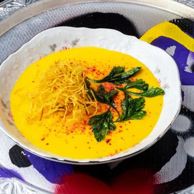 Картофельный крем с хрустящим паем и зелёным маслом в Цех по цене 270 ₽