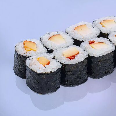 Маки с курицей в EDOO Rolls & Pizza по цене 235 ₽
