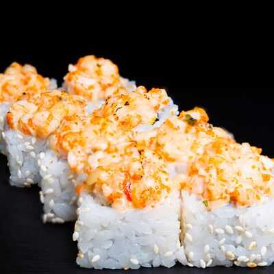 Ролл хрустящий с шапкой в Ньокки по цене 695 ₽