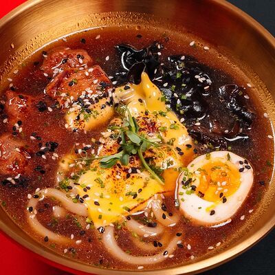 Рамен со свининой в Umami по цене 590 ₽