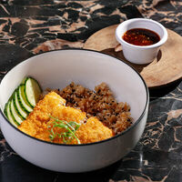 Фиш-кацу с японским рисом и соусом манго-чили в География